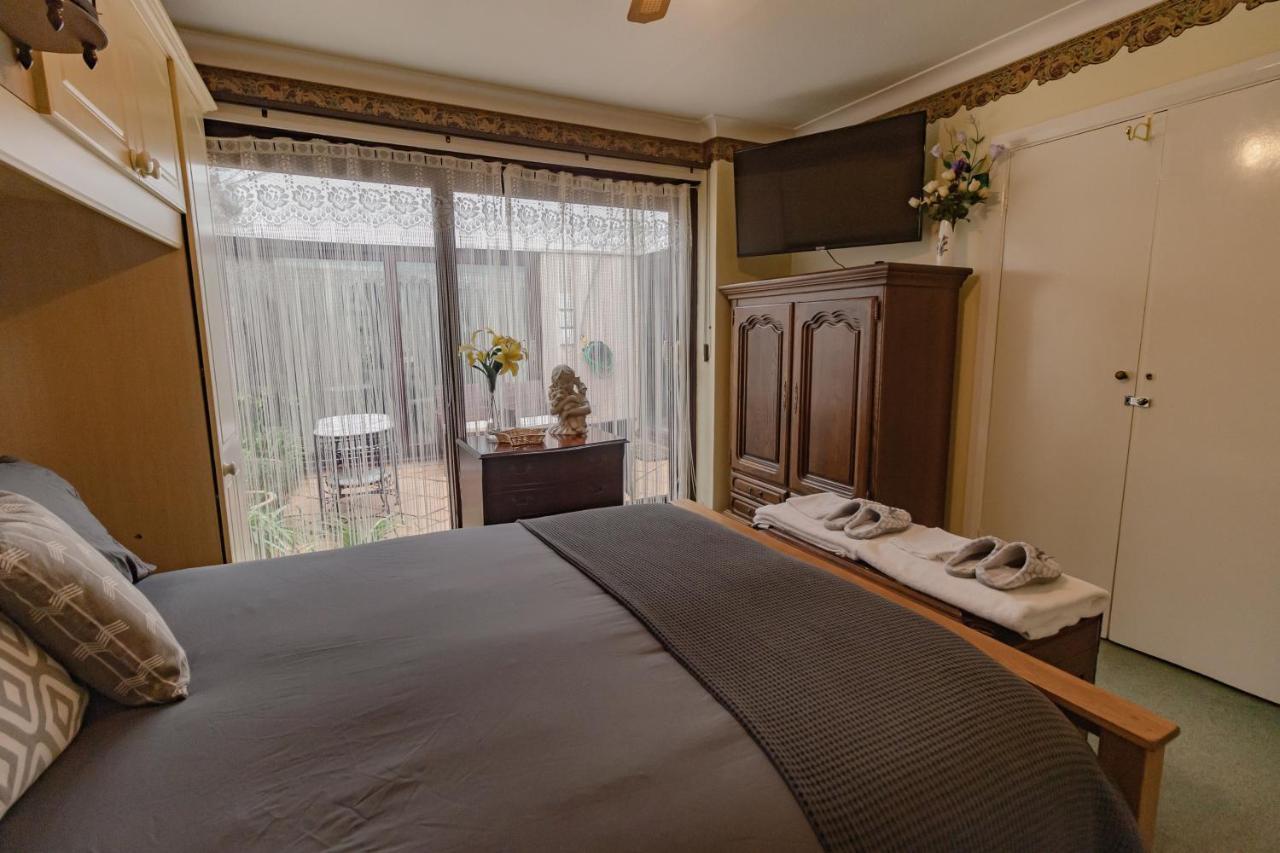 Willa Palm Bay'S Luxury Bungalow - Self Check In & Parking Margate Zewnętrze zdjęcie